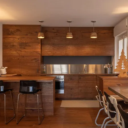 Casa Bucaneve, Con Terrazza Panoramica Sulle Dolomiti Appartement Cortina dʼAmpezzo